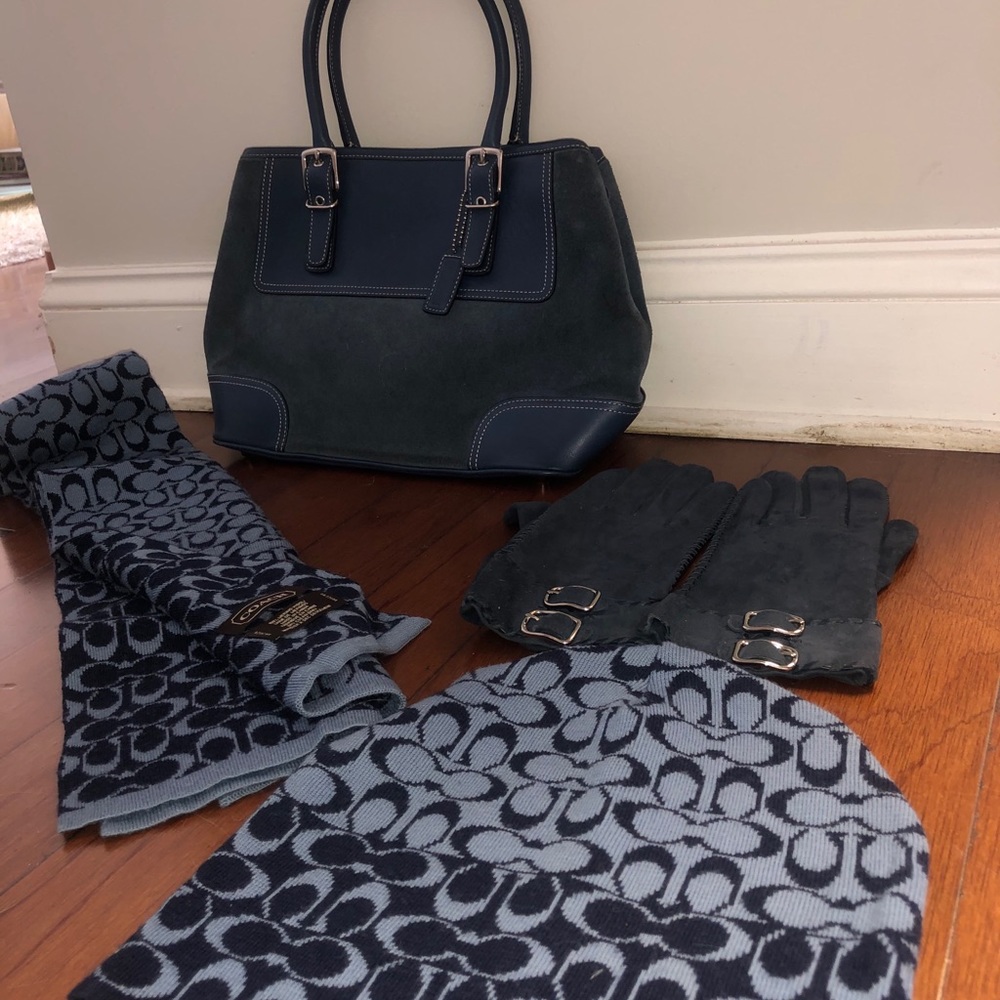 All Coach Blue suede Handbag, gloves, hat, scarf